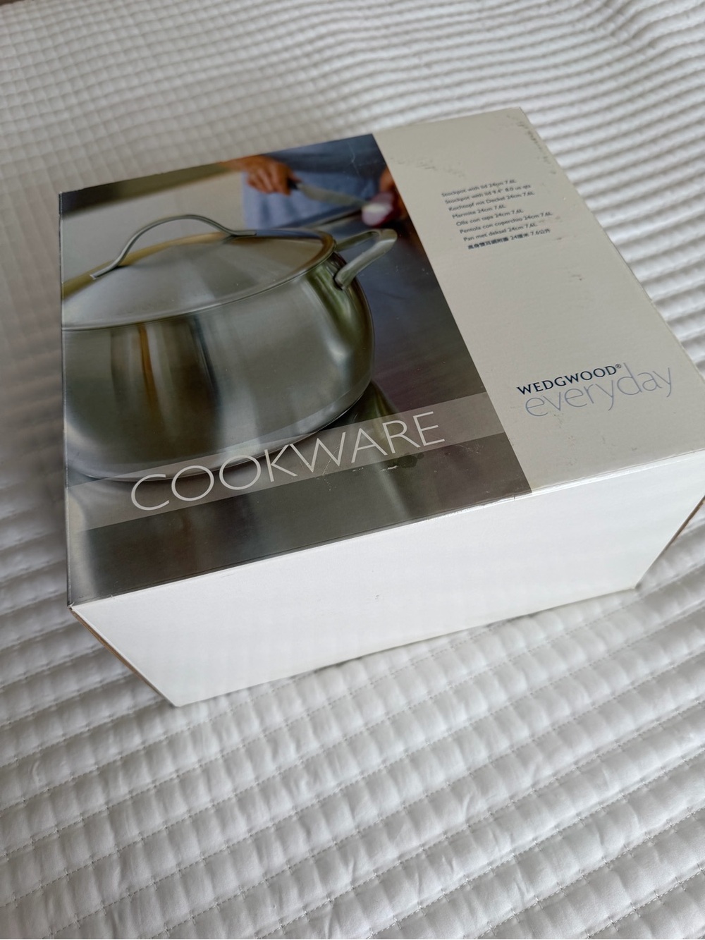 Stainless Steel 8 Quart Stock Pot - NWT
